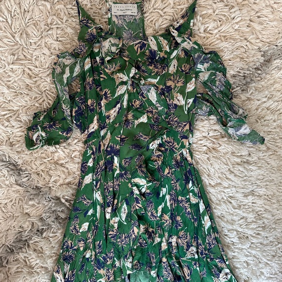 DRESS FORUM LOS ANGELES. Green floral dress with ruffle sleeves - Picture 3 of 4